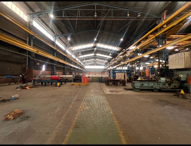 3,000M² FACTORY TO LET IN ROODEKOP
